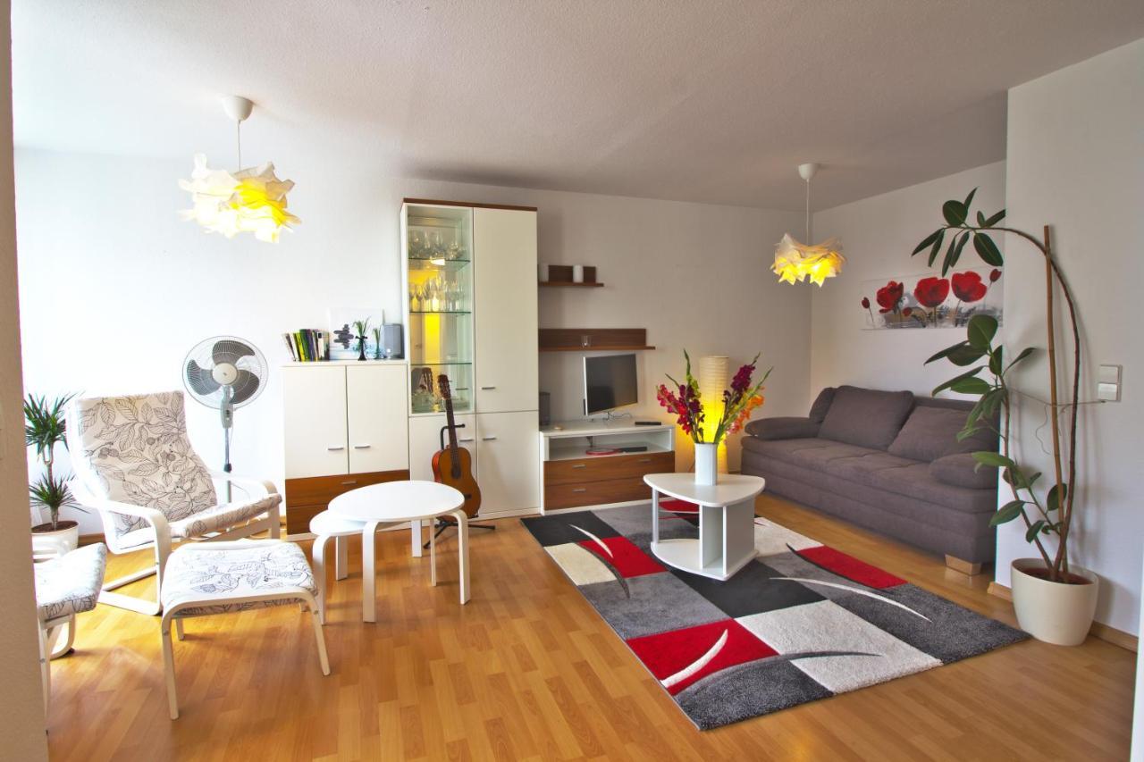 Ferienwohnung Kakadu Apartment Dresden Laubegast Wlan Tv Fahrrad Екстер'єр фото